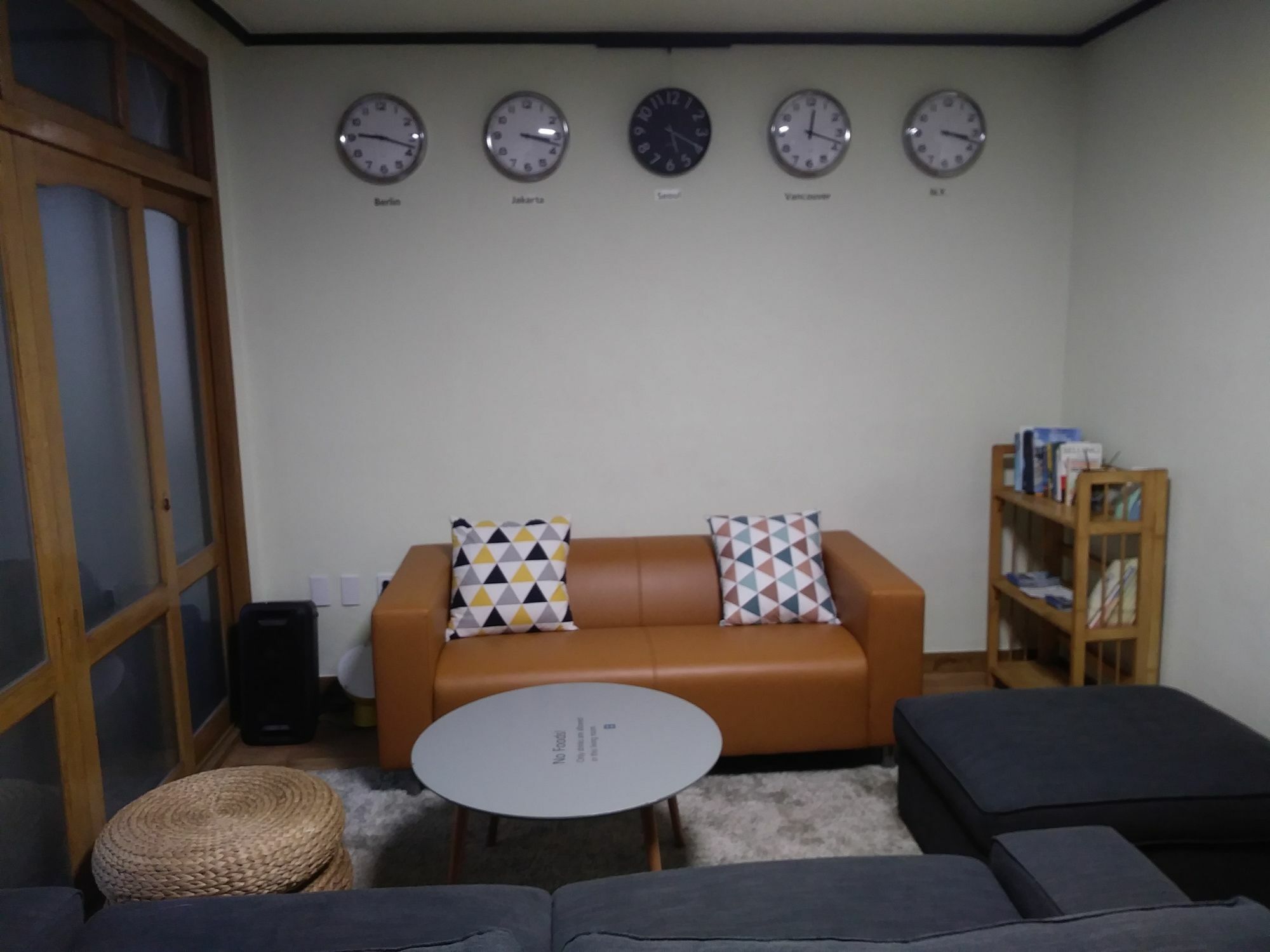 Busan Backpackers Buitenkant foto